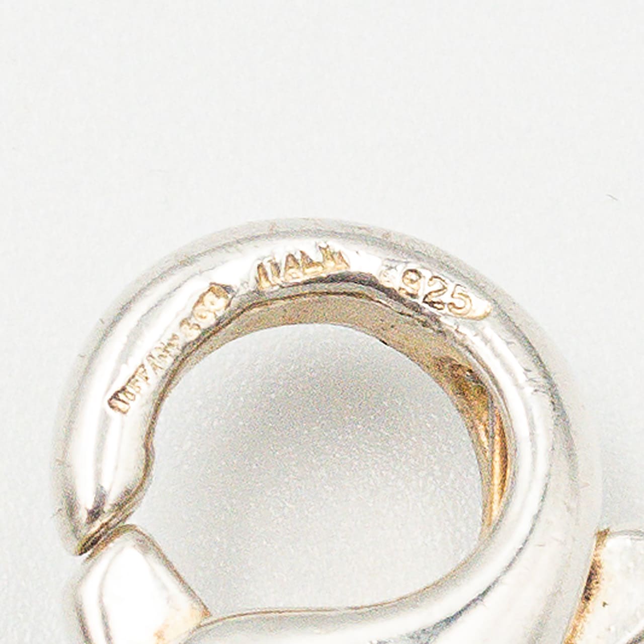 ティファニー センターノット ネックレス