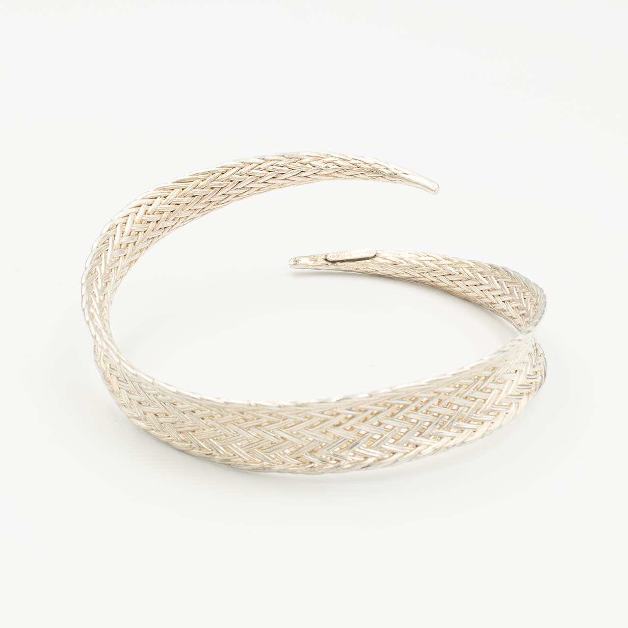 ティファニー ウーブン リーフ ブレスレット