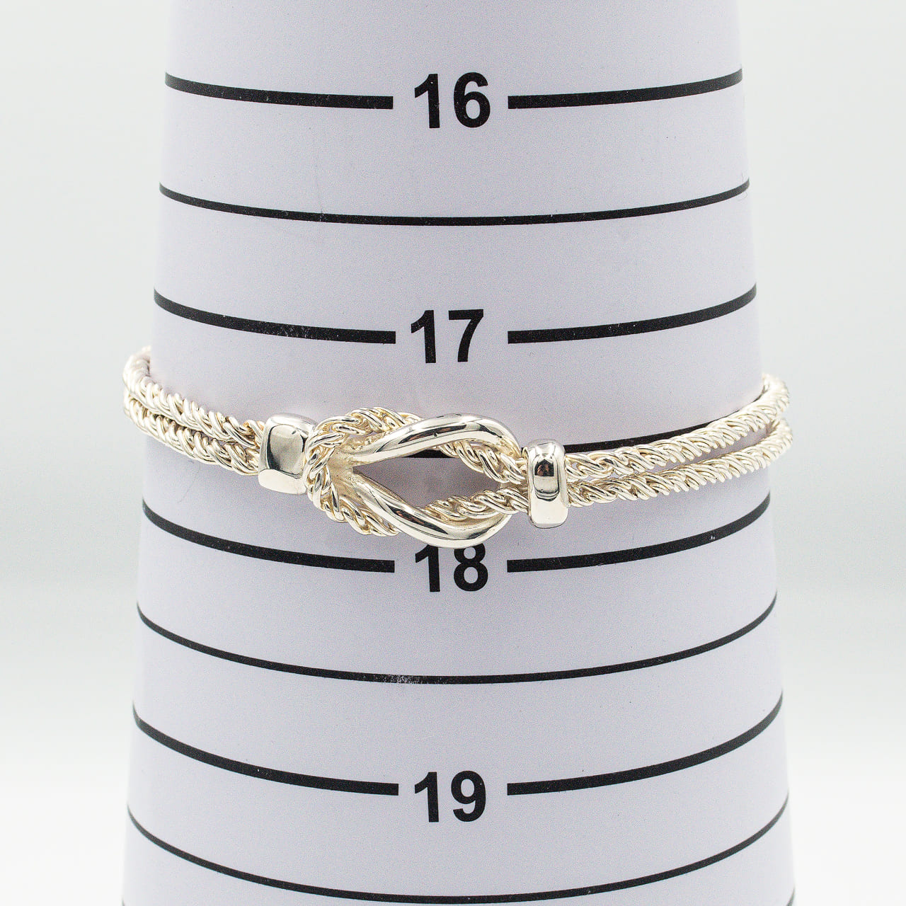 ティファニー センターノット ダブルロープ ブレスレット