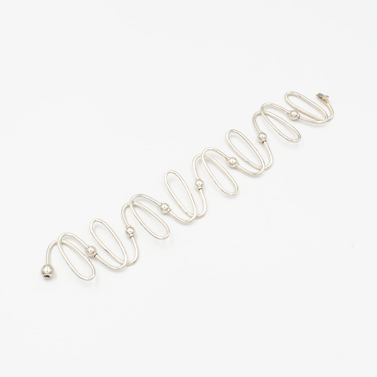 ティファニー スパイラル ワイヤー ツイスト ブレスレット