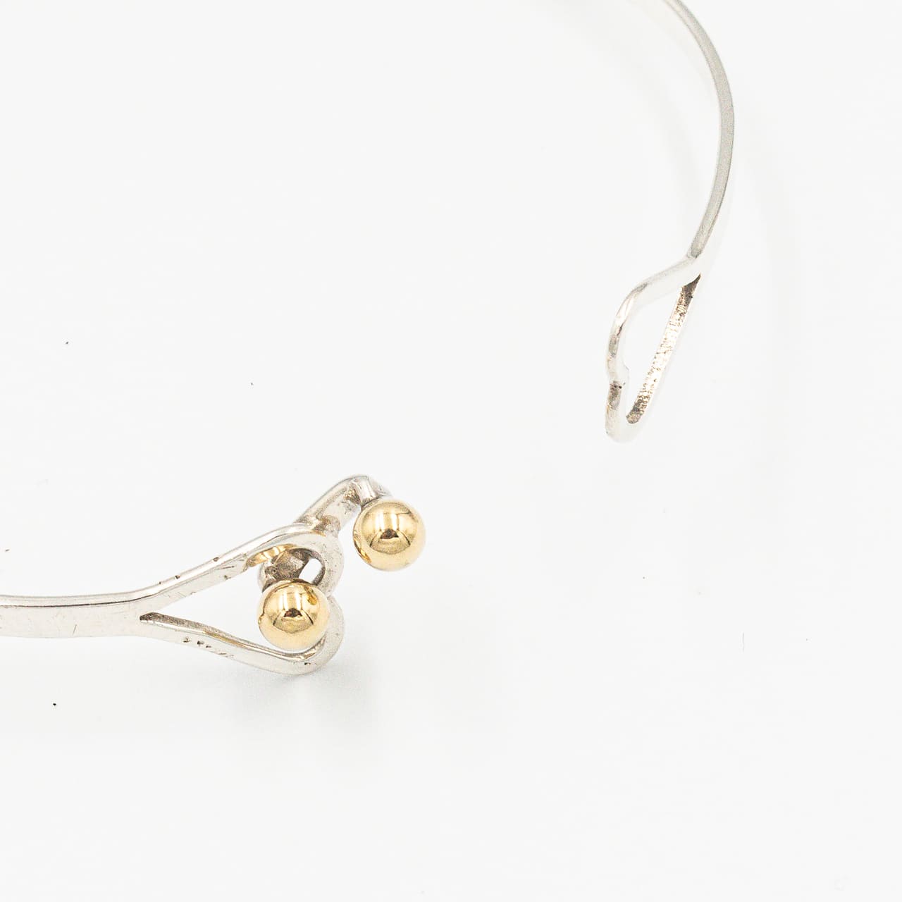 ヴィンテージ フック&アイ ダブルハート バングル シルバー 18K コンビ 1990's