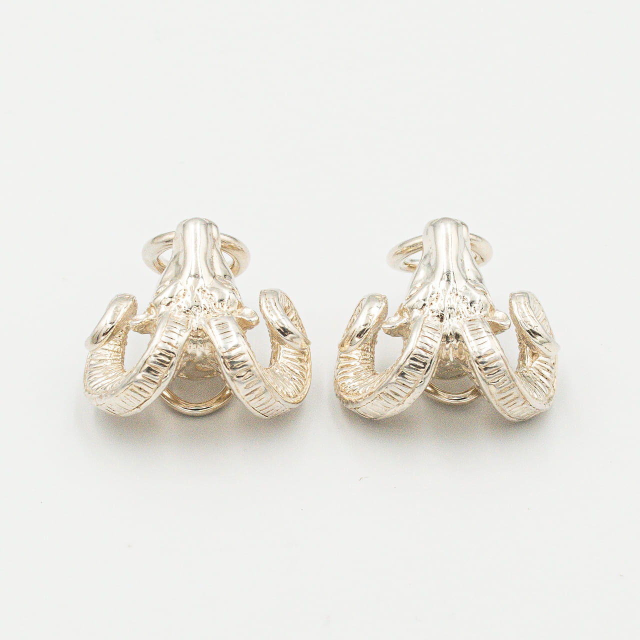 ティファニー シープ ドアノッカー イヤリング